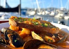 seafood-marina